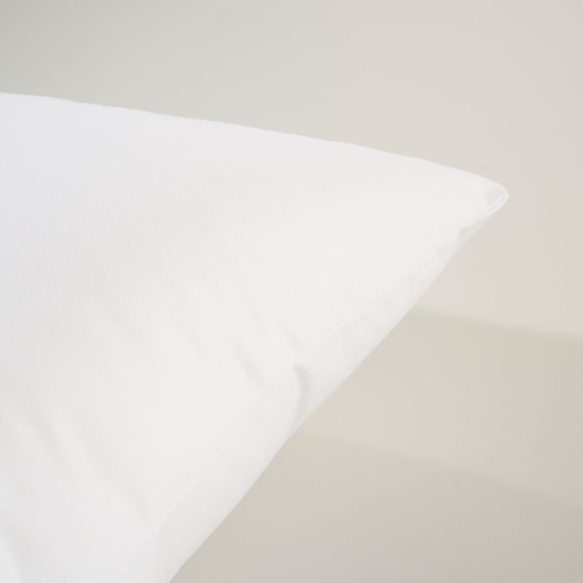 01 08 0027 Recheio de Almofada 30 x 40 Branco 003